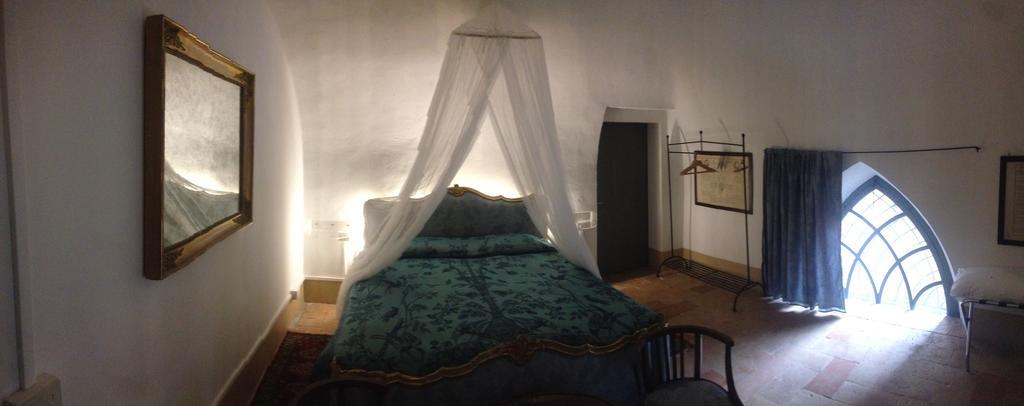 Giarole Castello Sannazzaro B&B المظهر الخارجي الصورة