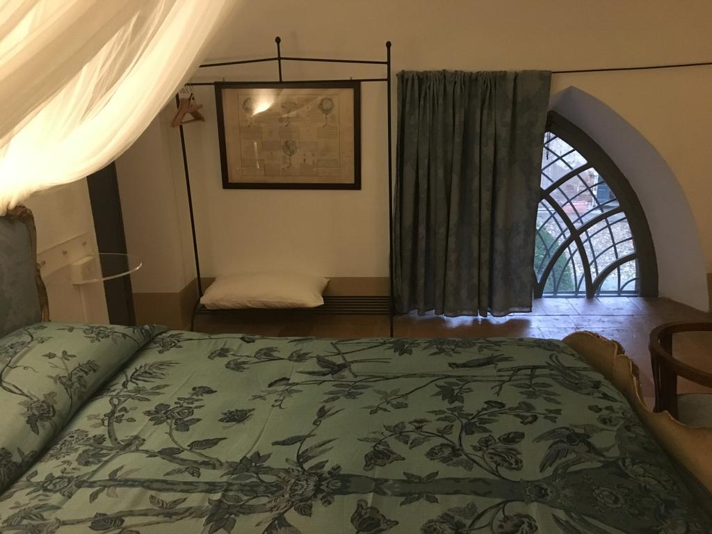 Giarole Castello Sannazzaro B&B المظهر الخارجي الصورة